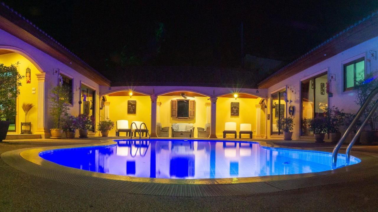Coconut Paradise Villas Rawai Eksteriør billede